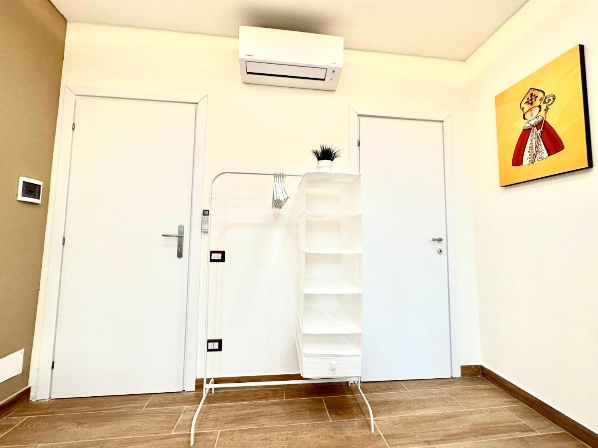 Vespucci Rooms เนเปิลส์ ภายนอก รูปภาพ