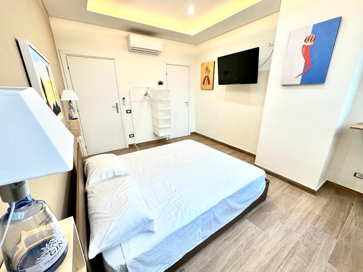 Vespucci Rooms เนเปิลส์ ภายนอก รูปภาพ